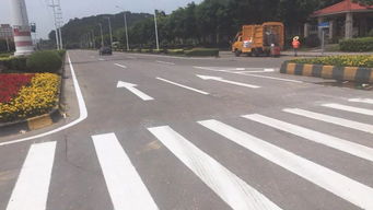 交警放大招 优化道路交通设施 花都司机你感受到了吗