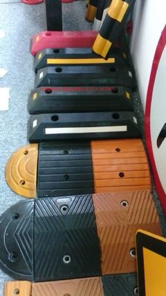 珠海道路停车场划线与交通设施批发安装服务——珠海捌柒伍交通专业解决方案