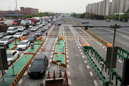 ETC设备问题频现 上海高速恢复收费首日通行遇挑战
